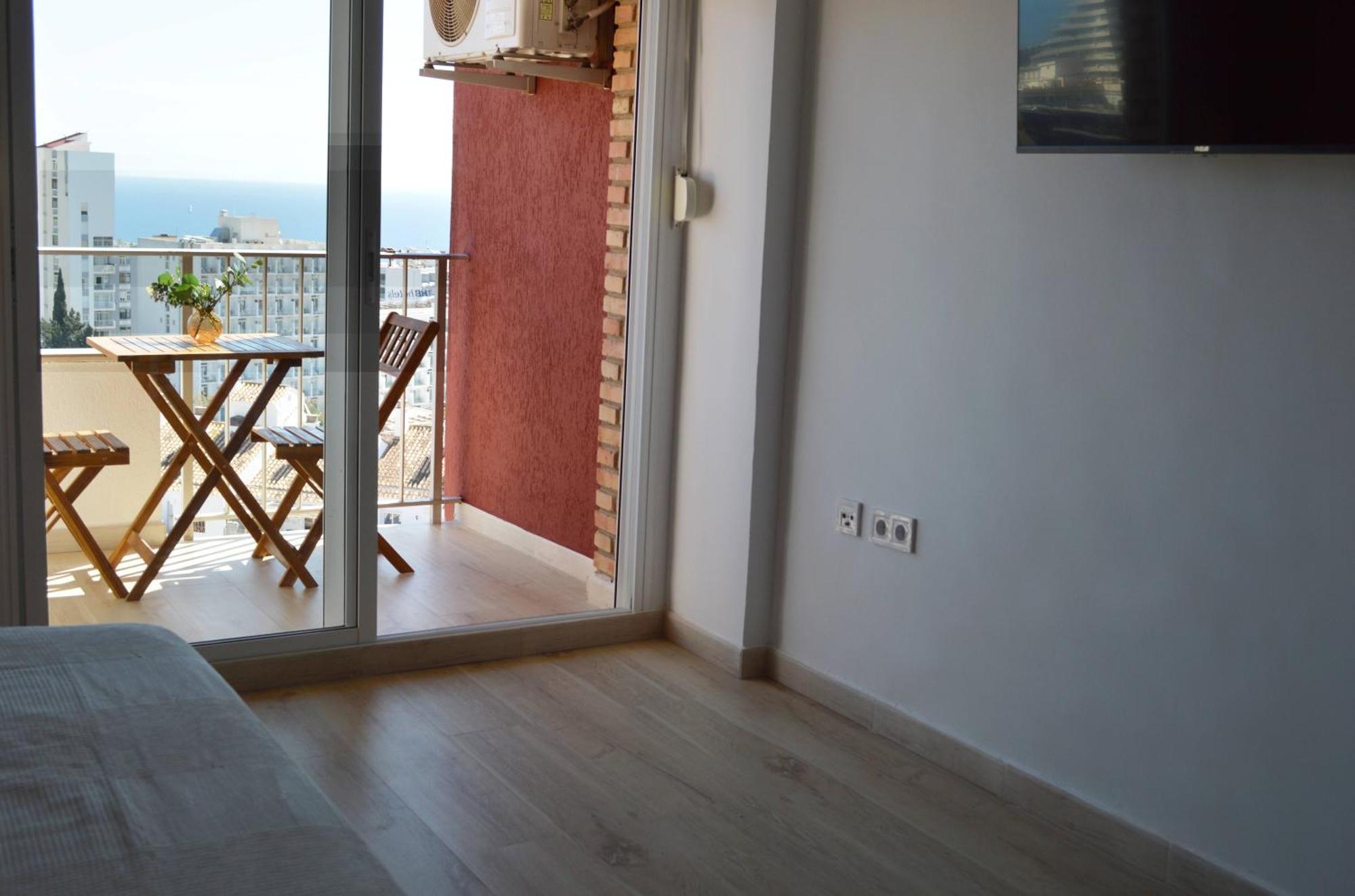 Apart With Swimming Pool Open All Year Беналмадена Екстериор снимка